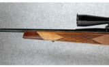 Weatherby Mark V Deluxe .300 Wby. Mag. - 6 of 8