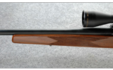 Weatherby Mark V Sporter .300 Wby. Mag. - 4 of 8