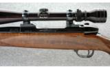 Weatherby Mark V Deluxe .240 Wby. Mag. - 4 of 8