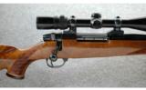Weatherby Mark V Deluxe .257 Wby. Mag. - 2 of 8