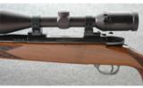 Weatherby Mark V Deluxe 7mm Wby. Mag. - 4 of 8