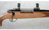Weatherby Mark V Deluxe .300 Wby. Mag. - 2 of 9