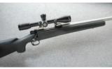 Winchester Model 70 Heavy Varmint .22-250 - 1 of 8