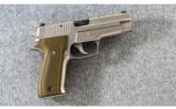 Sig Sauer P226 9mm Para. - 1 of 2