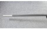 Weatherby Mark V Synthetic Fluted Stainless .300 Wby. Mag. - 7 of 8