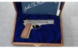 Browning Hi-Power Pistol Classic Series Ltd. Ed. 9mm Para. - 5 of 7