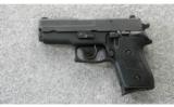 Sig Sauer P220 SAS Compact .45 acp - 2 of 2