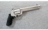 Smith & Wesson Model 500 .500 S&W Mag. - 1 of 3