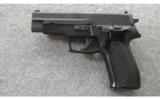 Sig Sauer P226 9mm Para. - 2 of 4