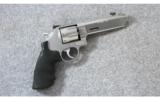 Smith & Wesson Performance Center 627-5 V8 .357 Mag. - 1 of 1