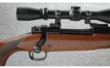 Winchester Model 70 Classic Sporter .300 RUM - 2 of 8