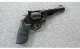 Smith & Wesson Performance Center Model 327 TRRS .357 Mag. - 1 of 4