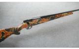 Weatherby Vanguard Series 2 Legend Blaze .223 Rem. - 1 of 8