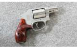 Smith & Wesson 642-1 Lady Smith .38 Spl. - 1 of 4