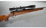 Weatherby Mark V Deluxe .270 Wby. Mag. - 1 of 9