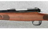 Winchester Model 70 Classic Featherweight .25 WSSM - 4 of 8