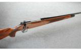 Winchester Model 70 Classic Super Grade .270 Win. - 1 of 8