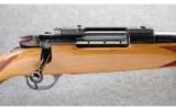 Weatherby Mark V Deluxe .257 Wby. Mag. - 2 of 8