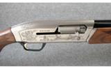 Browning Maxus Ultimate 12 Gauge - 2 of 8