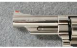 Smith & Wesson Model 57 4in. Nickel .41 Mag. - 6 of 9