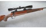 Winchester Model 70 Sporter Featherweight .300 Win. Mag. - 1 of 8