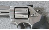 Smith & Wesson 686-6 Plus 3 Inch .357 Mag. - 3 of 3
