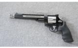 Smith & Wesson Performance Center 629-7 Hunter .44 Mag. - 2 of 6