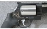Smith & Wesson Performance Center 460 Bone Collector .460 S&W Mag. - 3 of 6