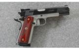 Smith & Wesson SW1911 Doug Koenig Edition .45 acp - 1 of 3