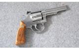 Smith & Wesson Model 63 .22 LR - 1 of 6