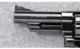 Smith & Wesson 29-10 4 inch .44 Mag. - 6 of 7