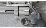 Smith & Wesson 629-4 Classic .44 Mag. - 4 of 6