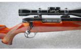 Weatherby Mark V Deluxe .270 Wby. Mag. - 2 of 9