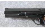 Beretta 76W Target Pistol .22 LR - 6 of 8