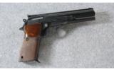 Beretta 76W Target Pistol .22 LR - 1 of 8