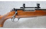 Weatherby ~ Mark V Deluxe ~ .300 Wby. Mag. - 2 of 8