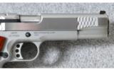 Smith & Wesson ~ SW1911 E-Series ~ .45acp - 5 of 6