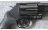 Smith & Wesson ~ Governor
~ .45acp/.45 LC/.410 - 4 of 7