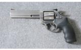 Smith & Wesson ~ 686-6 Plus ~ .357 Mag. - 2 of 6