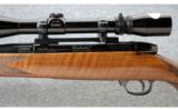 Weatherby ~ Mark V Deluxe ~ .300 Wby. Mag. - 3 of 9