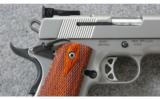 Smith & Wesson ~ SW1911 ~ .45acp - 6 of 6