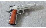 Smith & Wesson ~ SW1911 ~ .45acp - 1 of 6