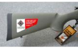 Howa ~ 1500 Hogue Heavy Barrel Threaded ~ .243 Win - 2 of 9
