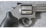 Smith & Wesson ~ 686-6 Plus ~ .357 Mag. - 6 of 6