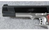 Kimber ~ 1911 Custom II Two-Tone ~ .45 acp - 4 of 6