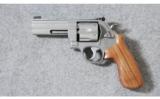 Smith & Wesson ~ 625-8 JM ~ .45 acp - 2 of 6