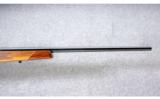 Weatherby ~ Mark V Deluxe ~ .300 Wby. Mag. - 5 of 9