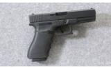 Glock ~ G21 ~ .45 acp - 1 of 7