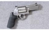 Smith & Wesson ~ S&W500 4 Inch ~ .500 S&W Mag. - 1 of 6