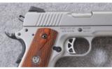 Ruger ~ SR1911 Standard Model 06700 ~ .45 acp - 6 of 6